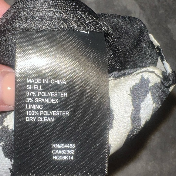 NWT LAUNDRY BY SHELLY SEGAL ANIMAL PRINT CRISS CROSS PLEATED GOWN SIZE 10 - Picture 7 of 8